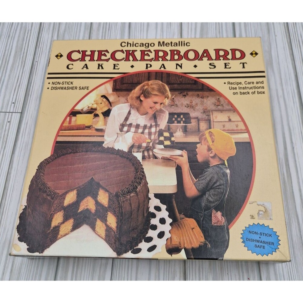 Chicago Metallic Checkerboard 9" Cake Pan Set of 3 SilverStone 21206 No Stick
